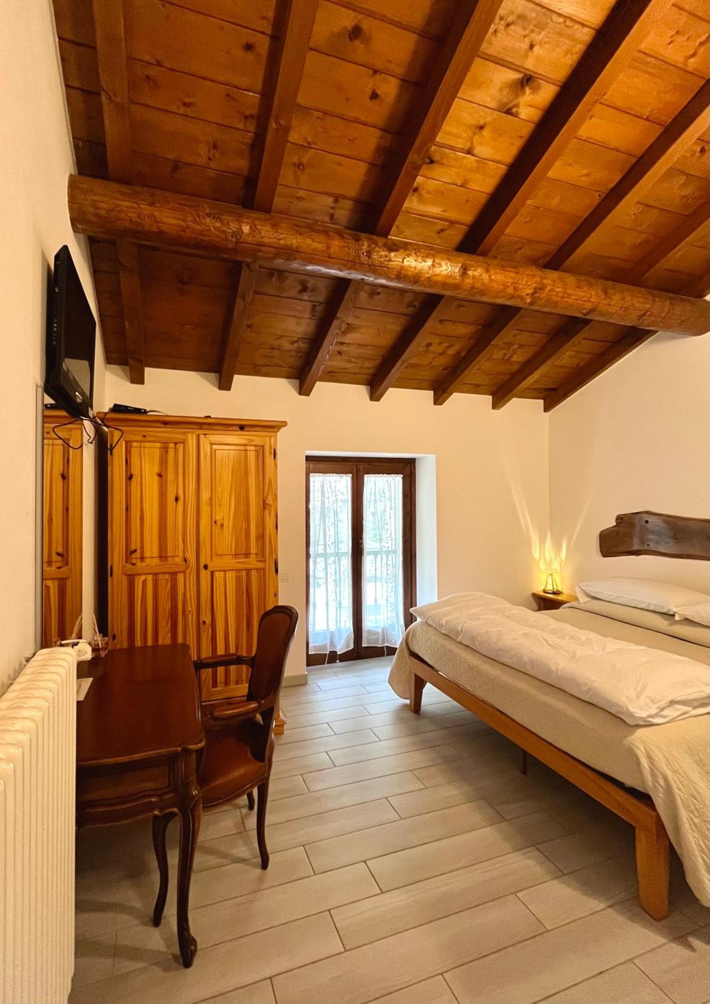Agriturismo La Vecchia Chioderia Grandola ed Uniti Exterior foto