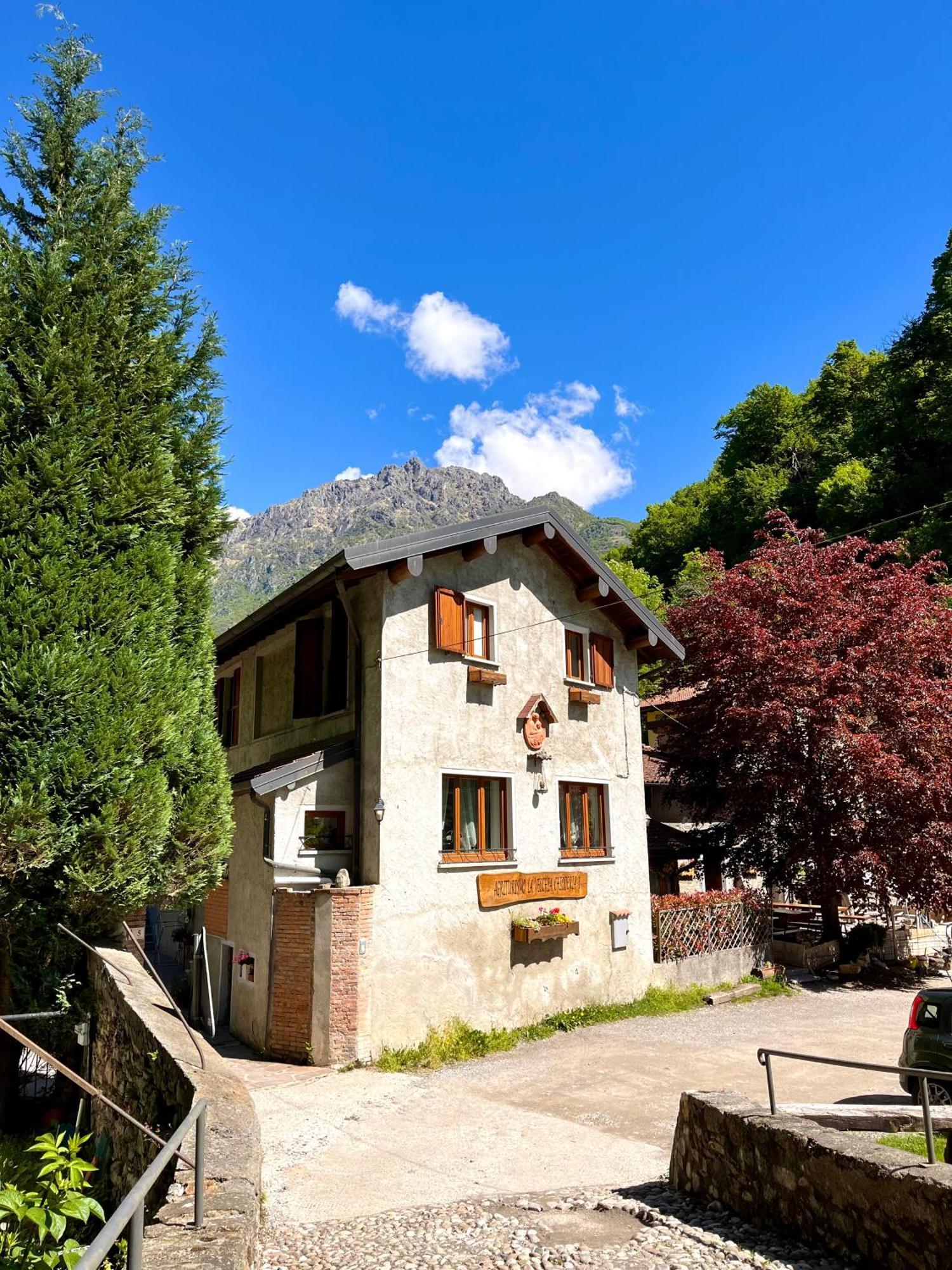 Agriturismo La Vecchia Chioderia Grandola ed Uniti Exterior foto