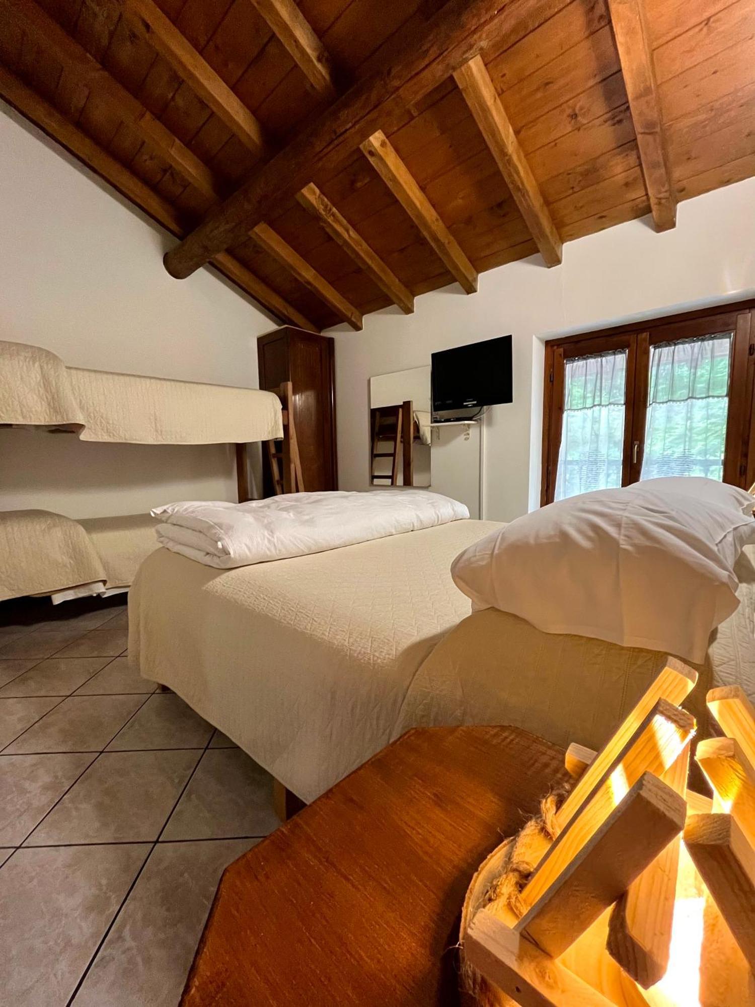 Agriturismo La Vecchia Chioderia Grandola ed Uniti Exterior foto